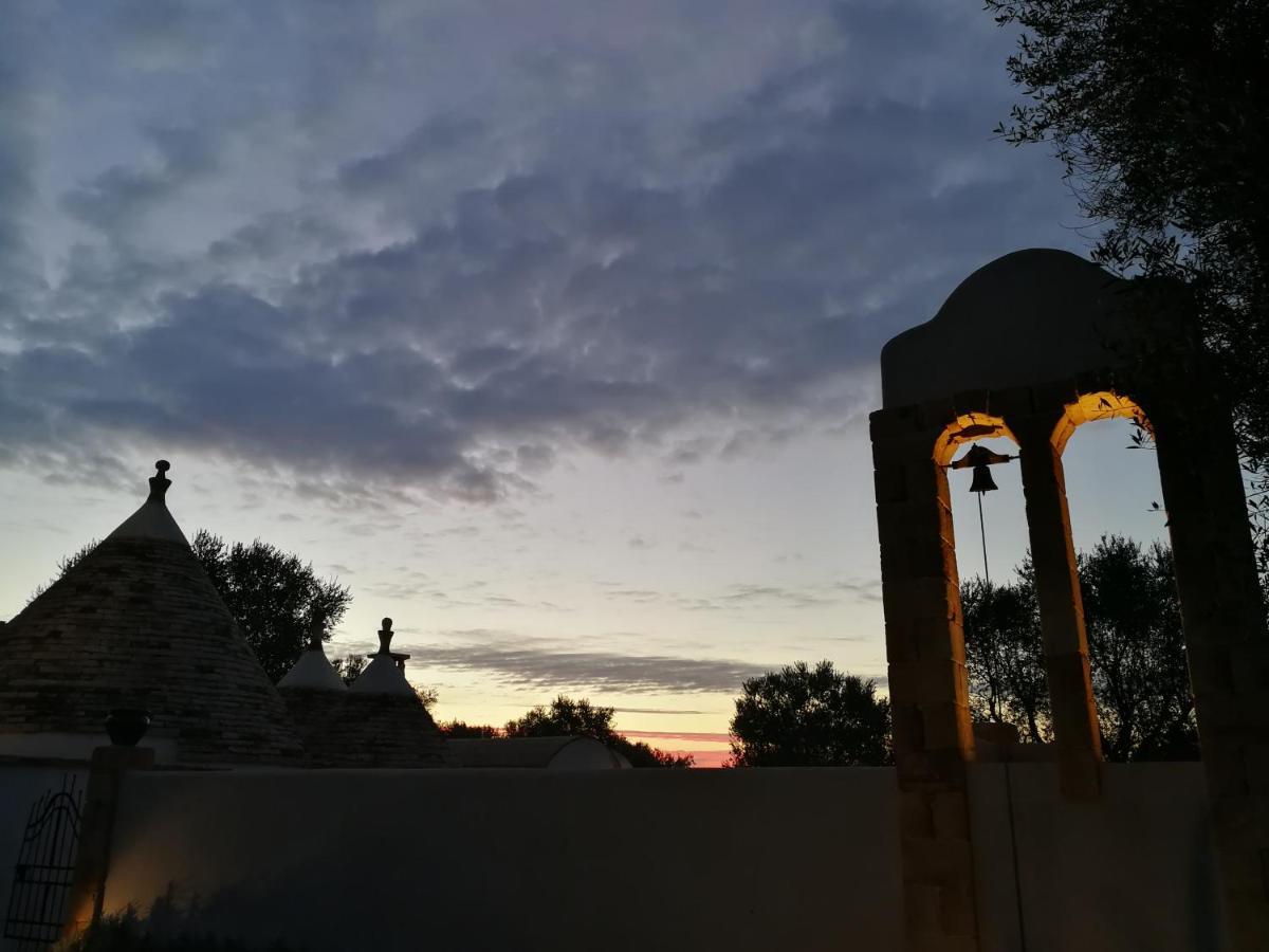 チェーリエ・メッサーピカ Trulli Il Geco Sognanteヴィラ エクステリア 写真